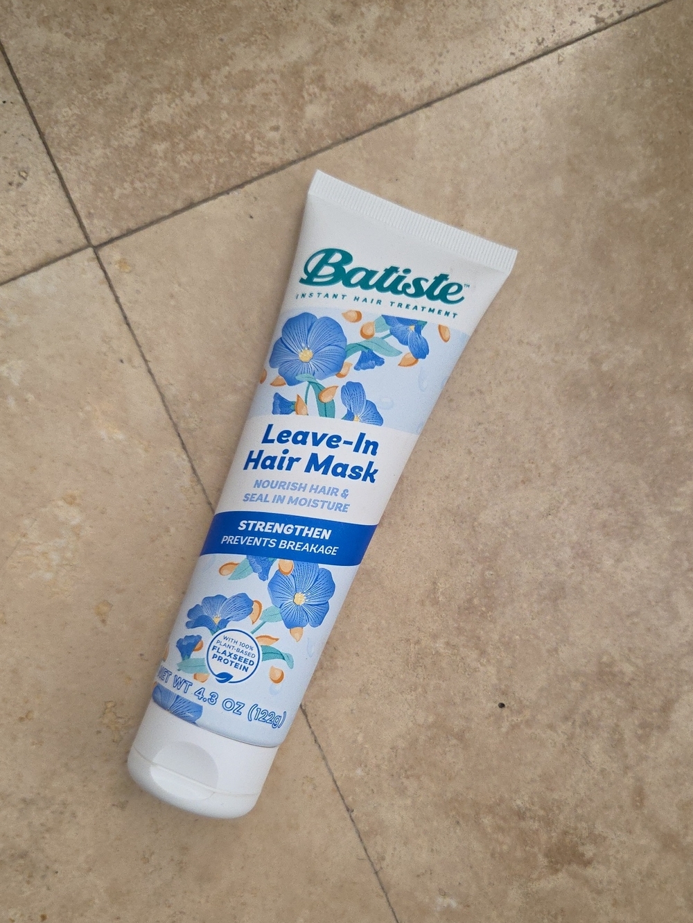 Blue Floral Leave-In Hair Mask for Strengthening Treatment